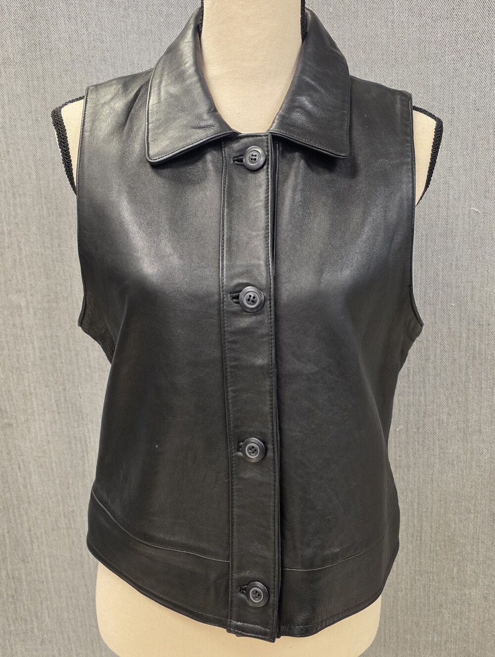Beautiful Harve Benard Petites Black Leather Sleeveless Button Vest